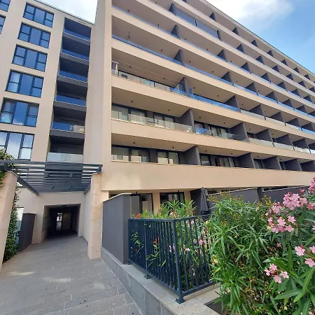 Luxury Downtown West Apartamento *