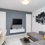 Apartment Luxury Downtown West