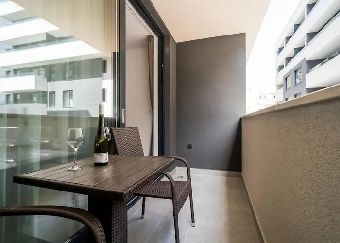Luxury Downtown West Appartamento *
